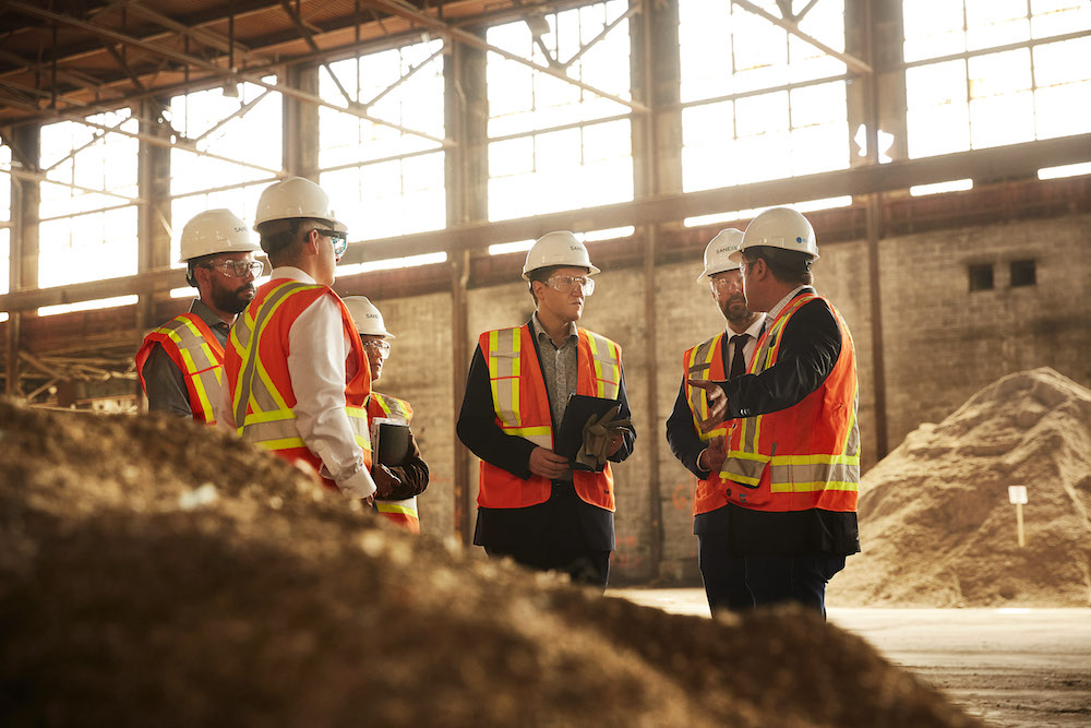 The Minister Benoît Charette visits the first Construction and Demolition Fines Recovery Plant in North America